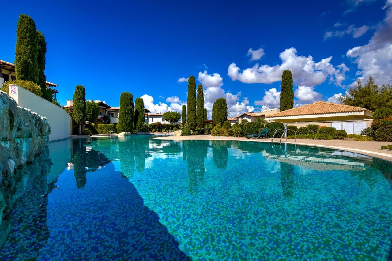 2 Bedroom Apartment Assia With Communal Pool, Aphrodite Hills Resort Kuklia Zewnętrze zdjęcie